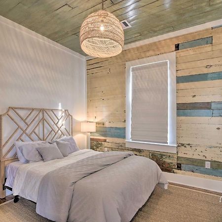 Bright Galveston Cottage Close To Beach And Strand Zewnętrze zdjęcie